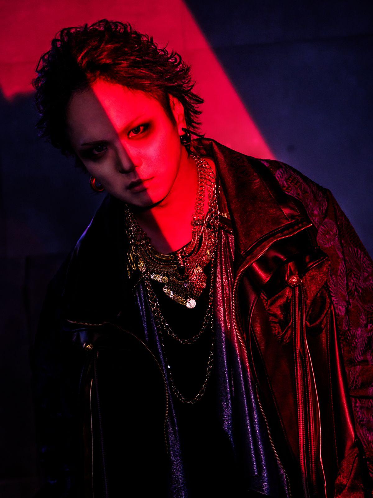 RZ_202609_AP_NIKKY.jpg
